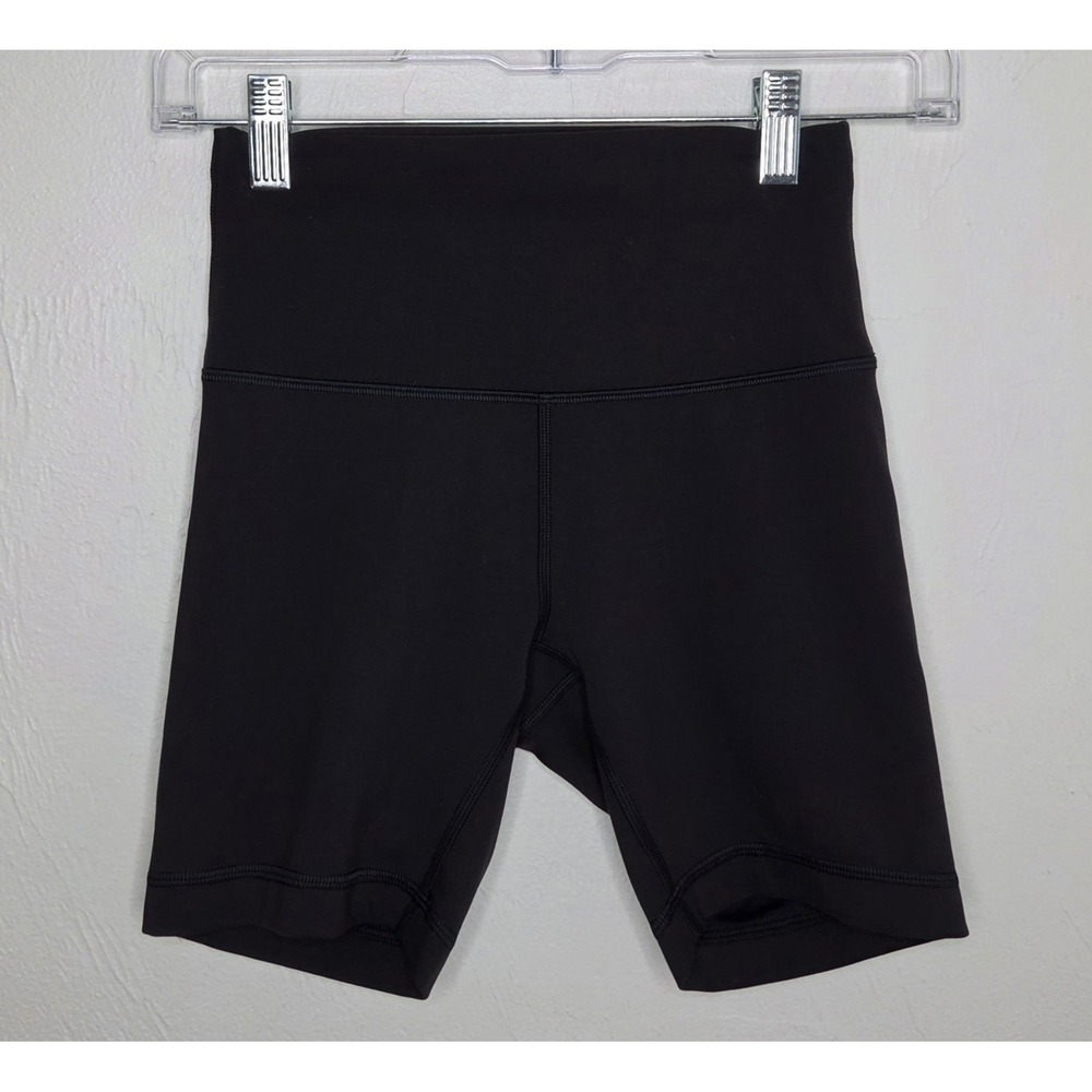 Lululemon Women's Black Size 4 Biker Shorts Running Activewear 6" Inseam